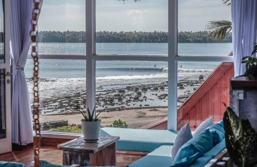 Nias Villa | Nias Surf Villa. Beach front. Wave view!