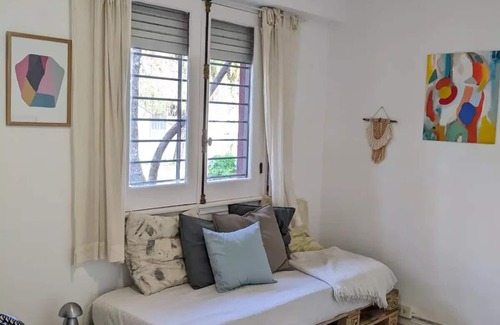 Acassuso Apartment | Nice 2Bd/1Bath Apartment under San Isidro