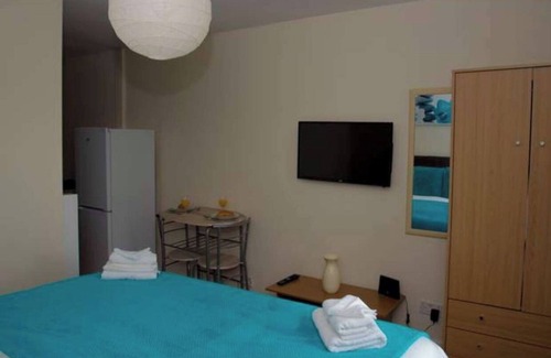 Boxmoor House | Nice and lovely apartment located not far from Hemel Hempstead station and food.