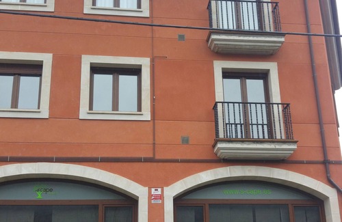 Arenas de Cabrales Condo | Nice apartment at the foot of the Picos de Europa, surrounded by nature trails.