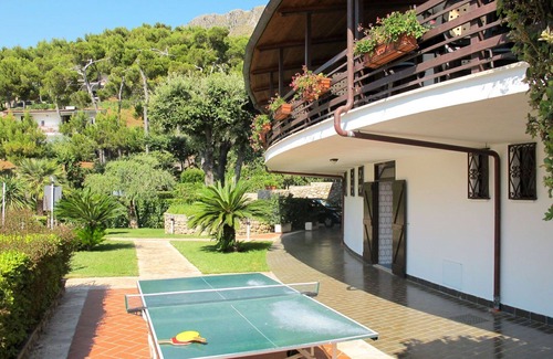 Sperlonga Apartment | Nice apartment for 2 guests with A/C, pool, WIFI, TV and pets allowed