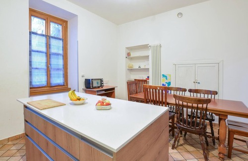 Breno Apartment | Nice apartment in Breno with WiFi