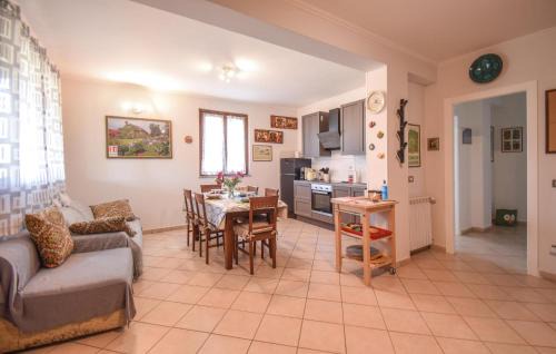 Monterosi Apartment | Nice Apartment In Monterosi With Wifi