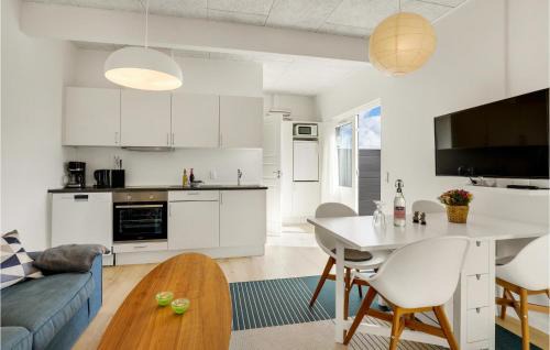 Balka Strand Apartment | Nice Apartment In Nexø With Wifi