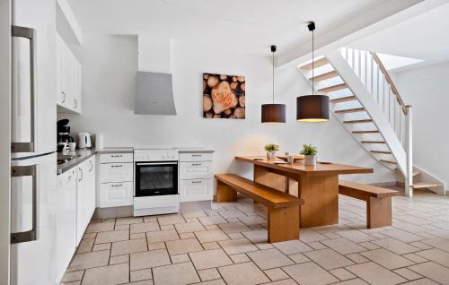 Nimtofte Apartment | Nice Apartment In Nimtofte With Wifi