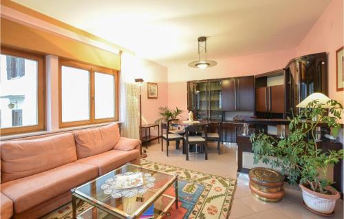 Sovramonte Apartment | Nice Apartment In Sovramonte With Wifi