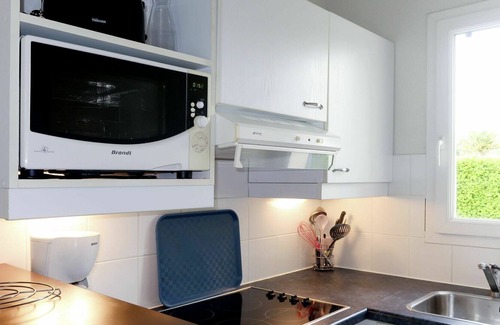Crozon House | Nice apartment in villa for 6 people with pool, WIFI, TV, terrace, pets allowed and parking