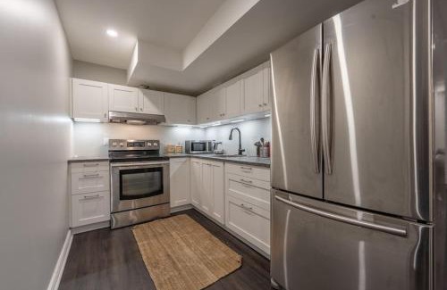 Ottawa Division Apartment | Nice basement apartment