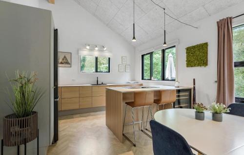 Femmøller House | Nice Home In Ebeltoft With Wifi