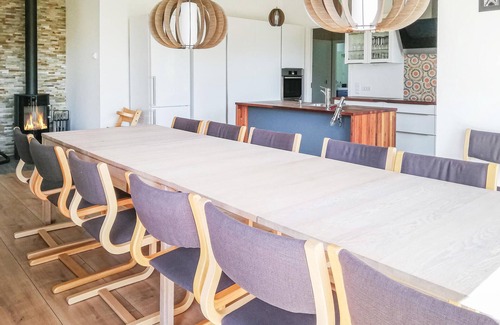 Krejbjerg House | Nice home in Ejstrupholm with sauna