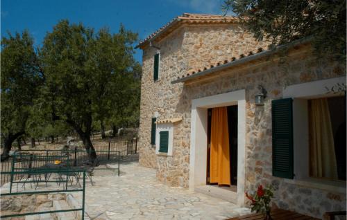 Estellencs House | Nice Home In Estellencs With Kitchen