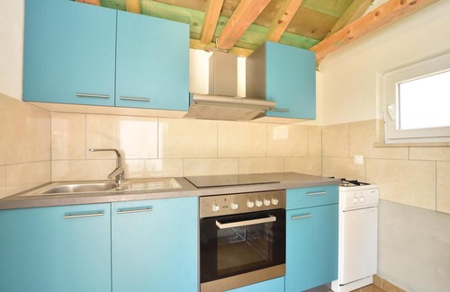 Trilj House | Nice home in Grab with WiFi