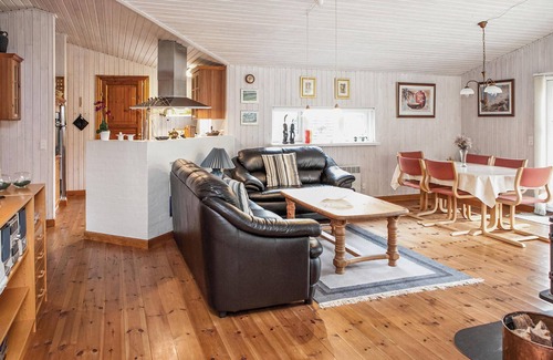 Helberskov Strand House | Nice home in Hadsund with sauna