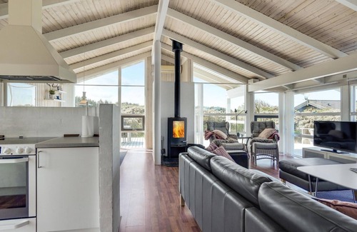 Hjørring House | Nice home in Hjørring with sauna