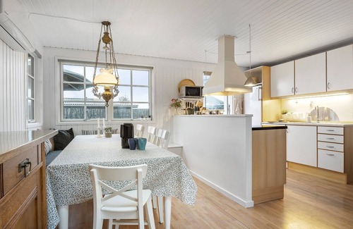 Juelsminde House | Nice home in Juelsminde with WiFi