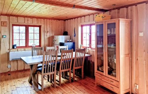 Verran House | Nice Home In Malm With Lake View