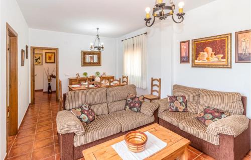 Periana House | Nice Home In Periana With Kitchen