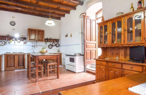 San Nicolo House | Nice home in Raccuja with kitchen