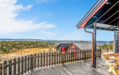 Sor-Aurdal House | Nice Home In Reinli With Kitchen