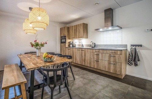 Municipality of Rijssen-Holten House | Nice home in Rijssen with WiFi