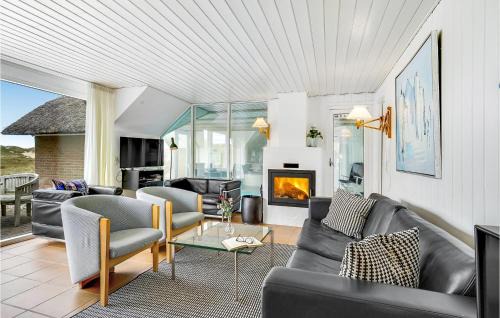 Houvig Strand House | Nice Home In Ringkøbing With Sauna