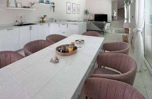 Splitska House | Nice home in Splitska