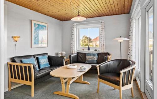 Vorupør House | Nice Home In Thisted With Kitchen