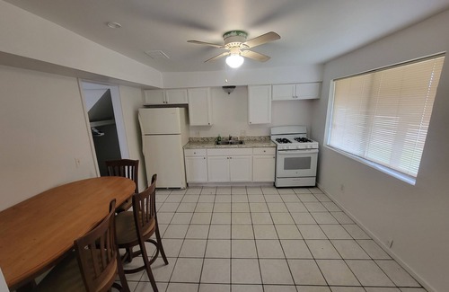 Westland House | Nice private unit in duplex home.