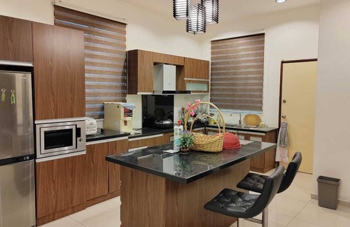Tangkak House | Nice semi D house at Tangkak