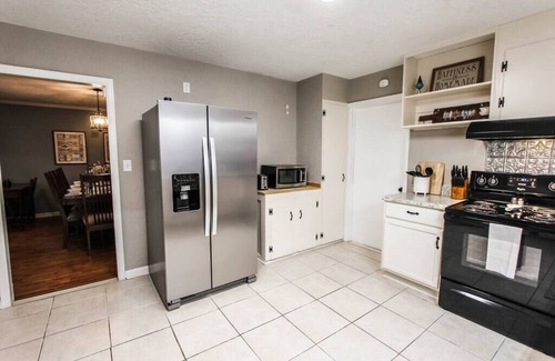 Anniston House | Nichole's Nest