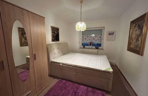 Rehlingen-Siersburg Apartment | Nicoles Niedschlösschen