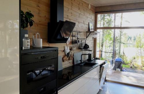 Tampere Apartment | Niemi-Kapee Sammal - modern cottage by the lake Näsijärvi