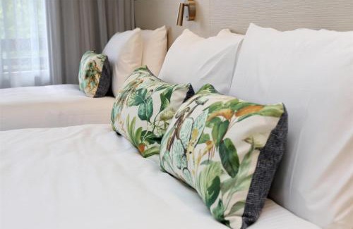 Urangan Hotel | Nightcap at Kondari Resort