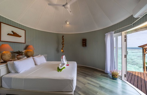 Kudafolhudhoo Resort | Nika Island Resort & Spa