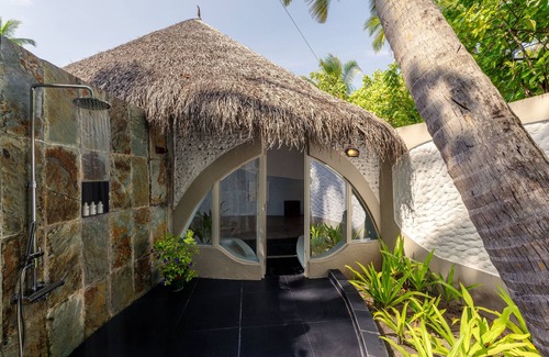 Kudafolhudhoo Resort | Nika Island Resort & Spa