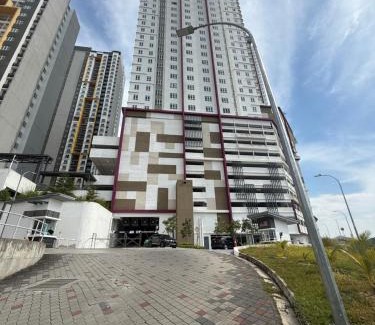 Nilai Apartment | Nilai Rooftop skywalk at mesahill premier by STAY COZY