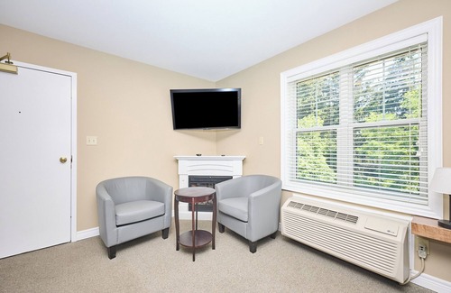 Historic Old Town Hotel | Nine Vines Hotel