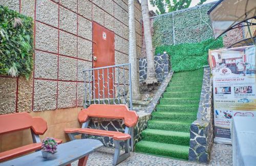 Yaounde Apartment | NINJA HOUSE Studio chic Le Turquois Doré