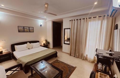 New Delhi House | Niro GK2