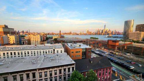 Hoboken Apartment | NJ Luxury 3bd 2bath 5 minutes to NYC
