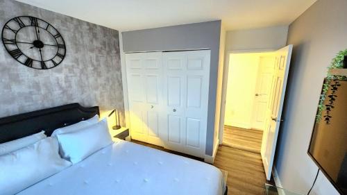 Hoboken Apartment | NJ Luxury 3bd 2bath 5 minutes to NYC