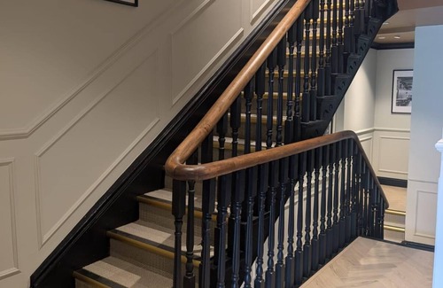 Queens Quarter Apartment | No 5 by Warren Collection
