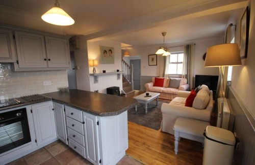 Connemara House | No 6 Leitirshask, Ballyconneely - Full Of Country Living Chic