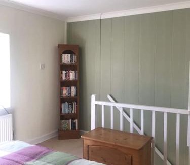 Butleigh House | No 96 Chapel Lane - Self Contained Cottage In The Heart Of Butleigh