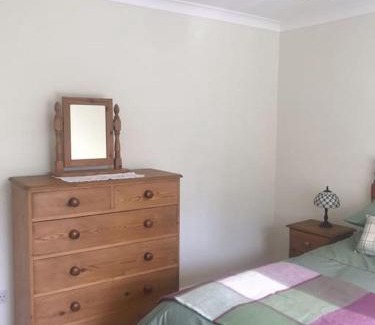 Butleigh House | No 96 Chapel Lane - Self Contained Cottage In The Heart Of Butleigh