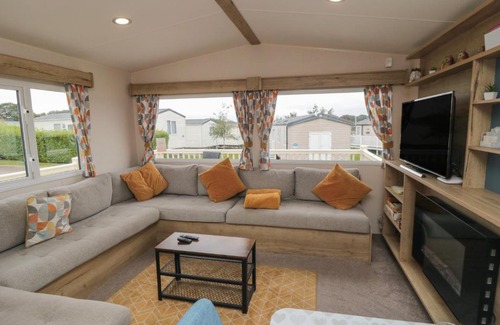 Muston House | No30 Elm Rise