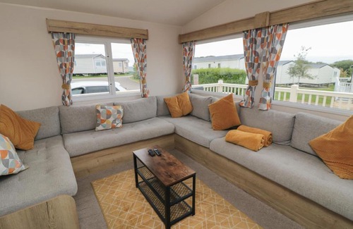 Muston House | No30 Elm Rise