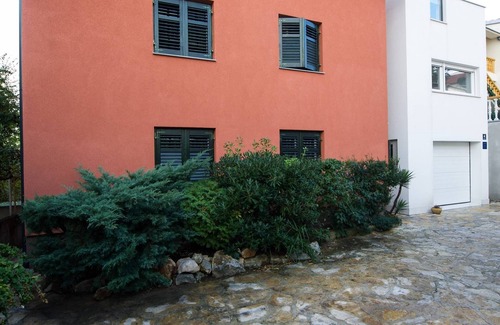 Pakostane Apartment | No5 Town-view Attic Studio