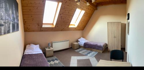 Czerna House | NOCLEGI Grojec