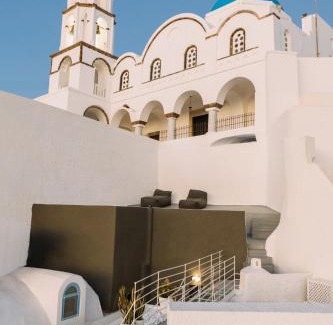 Pyrgos Villa | Noir Cave Villa with private Jacuzzi and Sunset Terrace